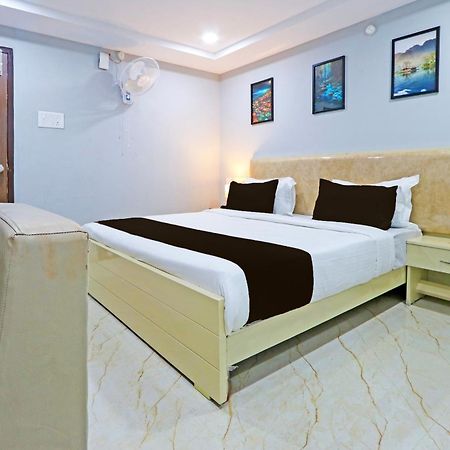 Готель Super Townhouse Qualia Elite S R Nagar Гайдарабад Екстер'єр фото